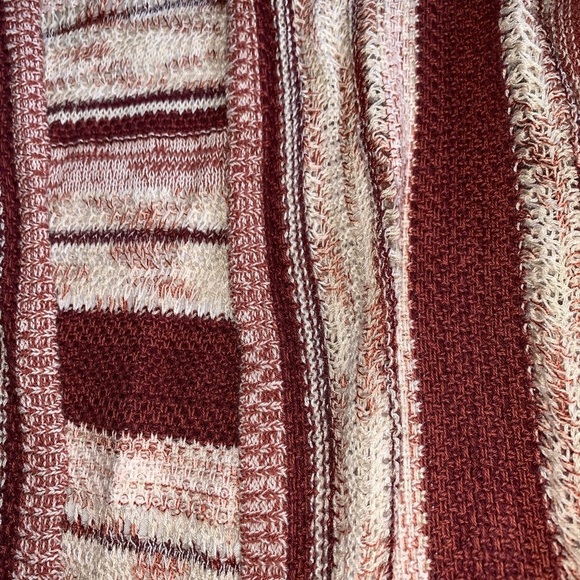 NEW Knox Rose Cardigan Rust Red & Cream White - Picture 3 of 4